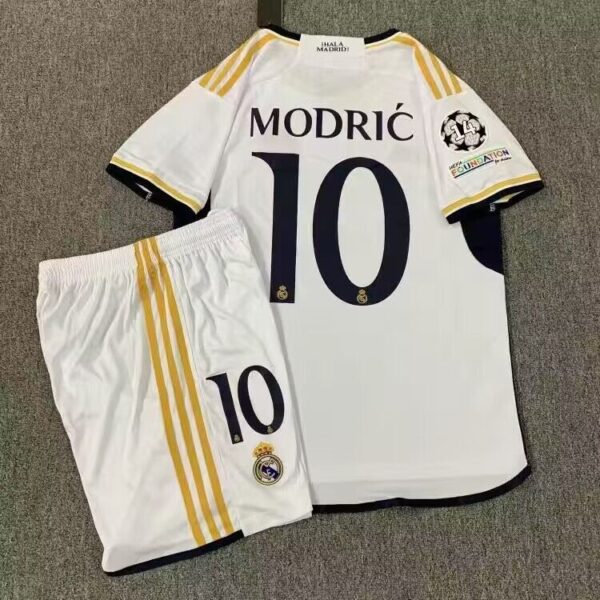 2023-24 Real Madrid 10 Luka Modric Home Soccer Champions Jersey set