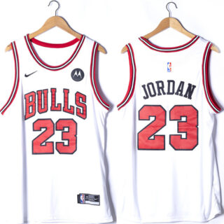 Men's Chicago Bulls #23 Michael Jordan White Stitched Basketball Jersey