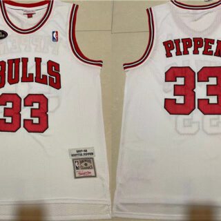 Men's Chicago Bulls #33 Scottie Pippen White 1997-98 Throwback Stitched Jersey