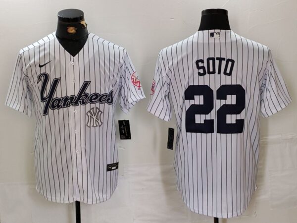 Men's New York Yankees #22 Juan Soto White Cool Base Stitched Baseball Jerseys