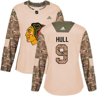 Women's Chicago Blackhawks #9 Bobby Hull Camo Authentic 2017 Veterans Day Stitched NHL Jersey